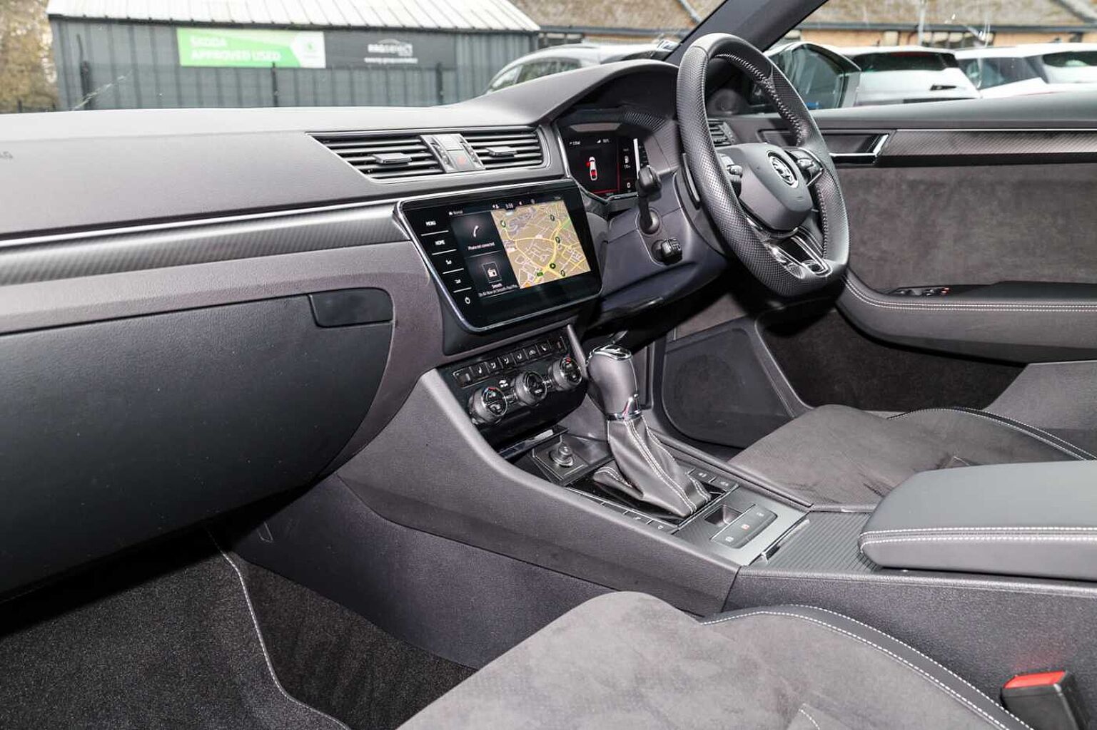 SKODA Superb 1.5 TSI 150ps SportLine Plus ACT DSG Hatch