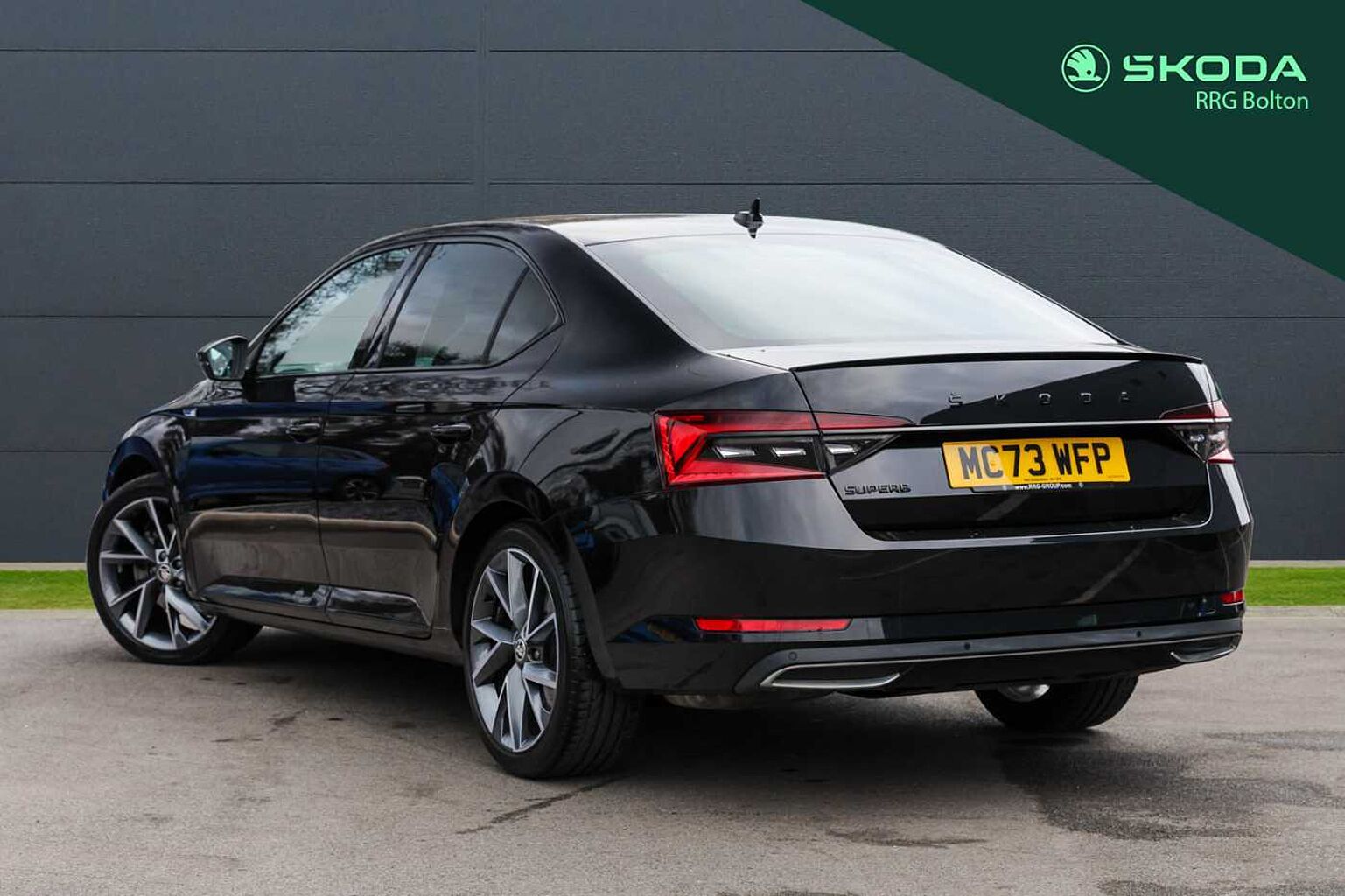 SKODA Superb 1.5 TSI 150ps SportLine Plus ACT DSG Hatch